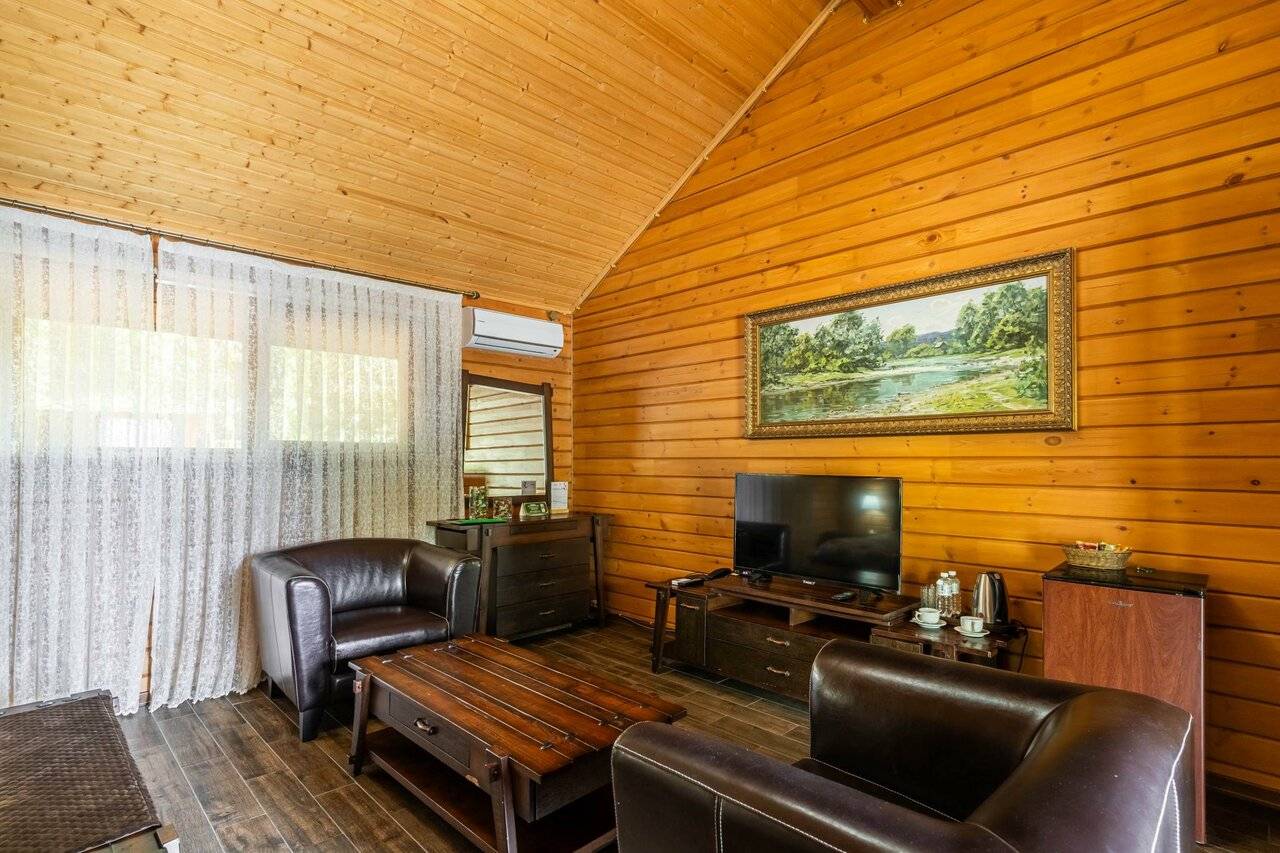 Фото Гостевого дома Усадьба Фамилия Пластуновская 129