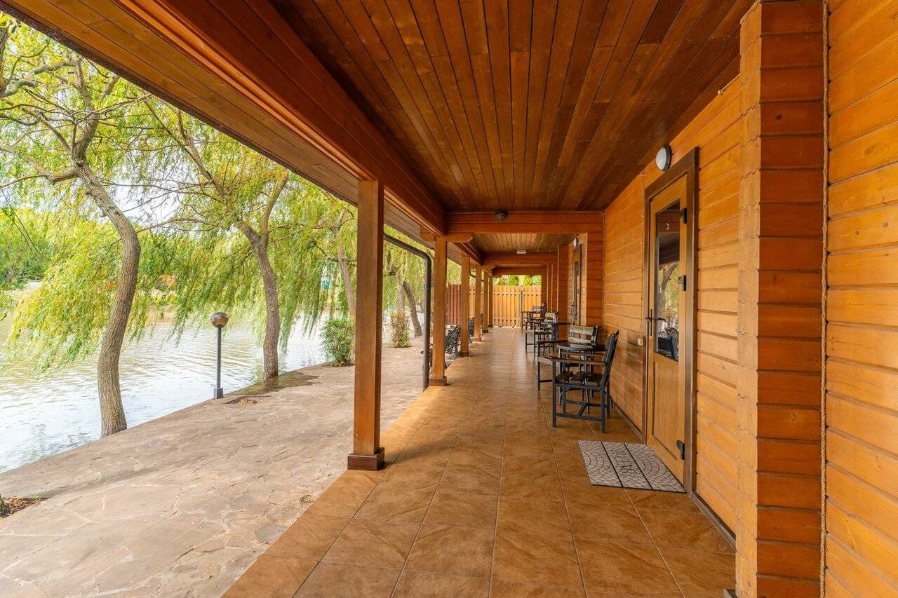 Фото Гостевого дома Усадьба Фамилия Пластуновская 123