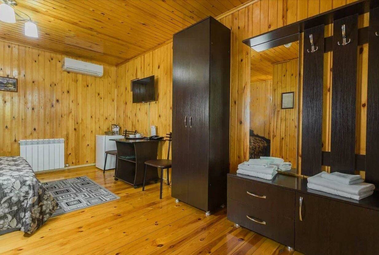 Фото Гостевого дома Усадьба Фамилия Пластуновская 237